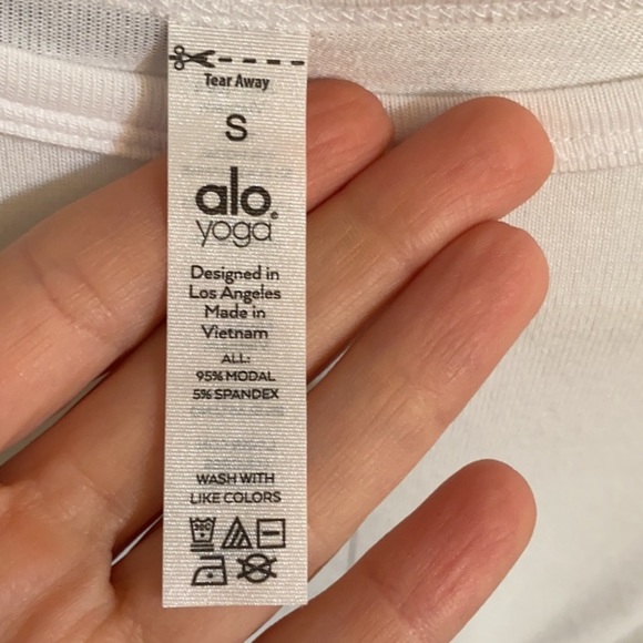 Alo Top - Picture 2 of 3